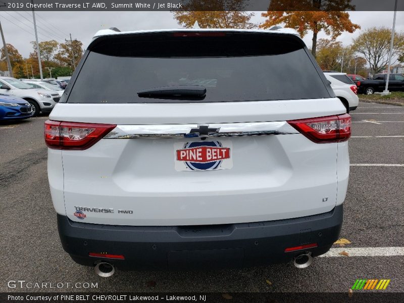 Summit White / Jet Black 2019 Chevrolet Traverse LT AWD