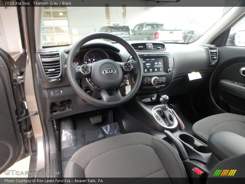 Titanium Gray / Black 2019 Kia Soul