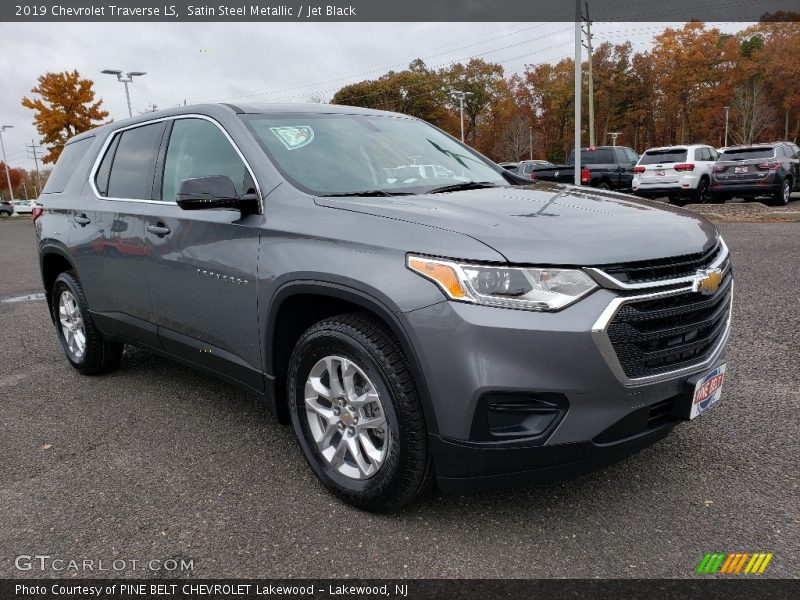 Satin Steel Metallic / Jet Black 2019 Chevrolet Traverse LS