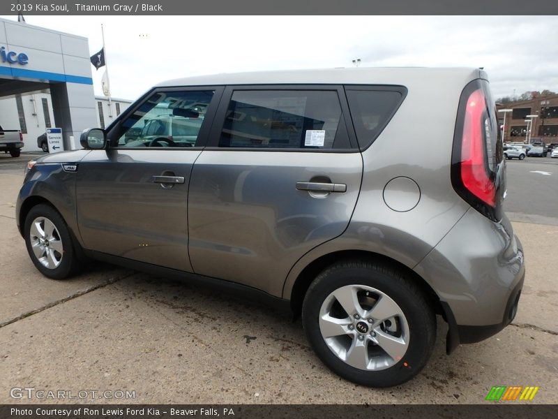 Titanium Gray / Black 2019 Kia Soul