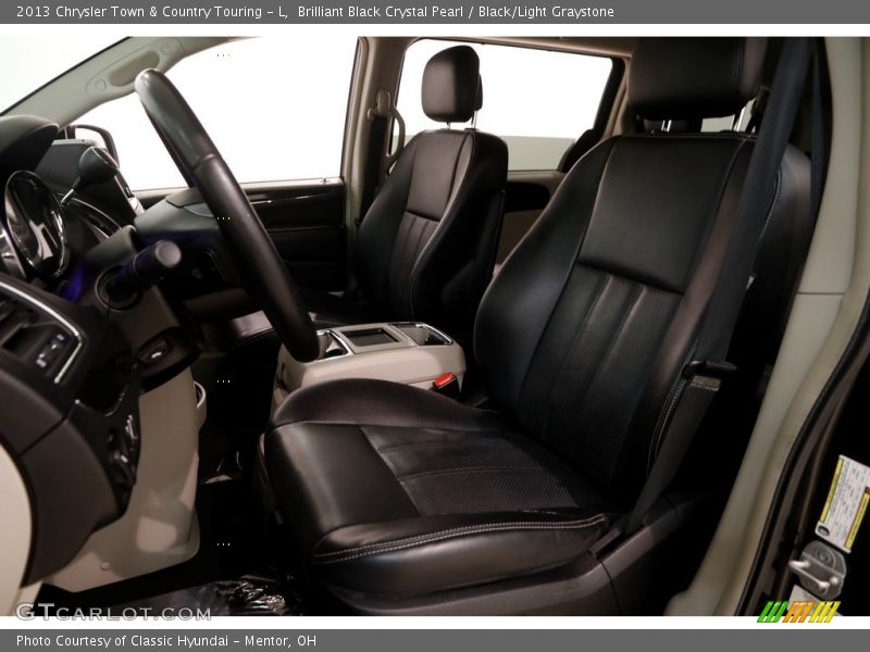 Brilliant Black Crystal Pearl / Black/Light Graystone 2013 Chrysler Town & Country Touring - L
