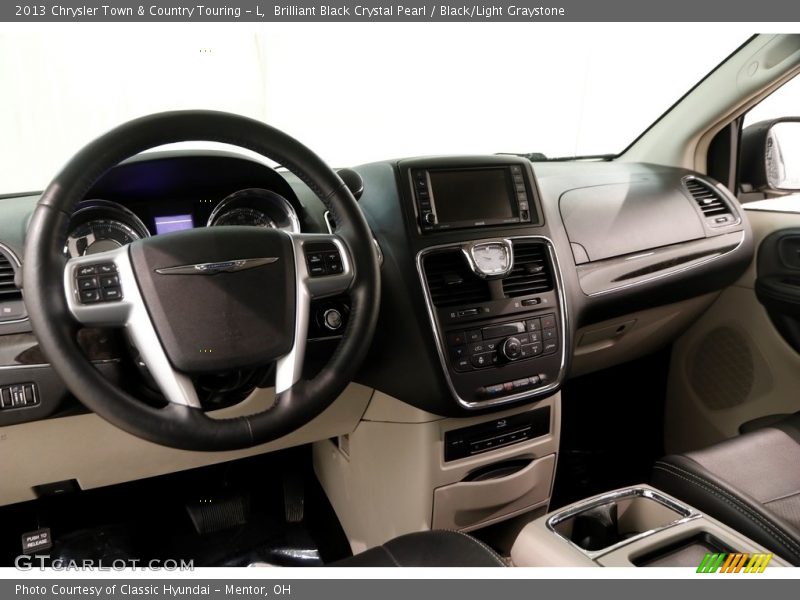 Brilliant Black Crystal Pearl / Black/Light Graystone 2013 Chrysler Town & Country Touring - L