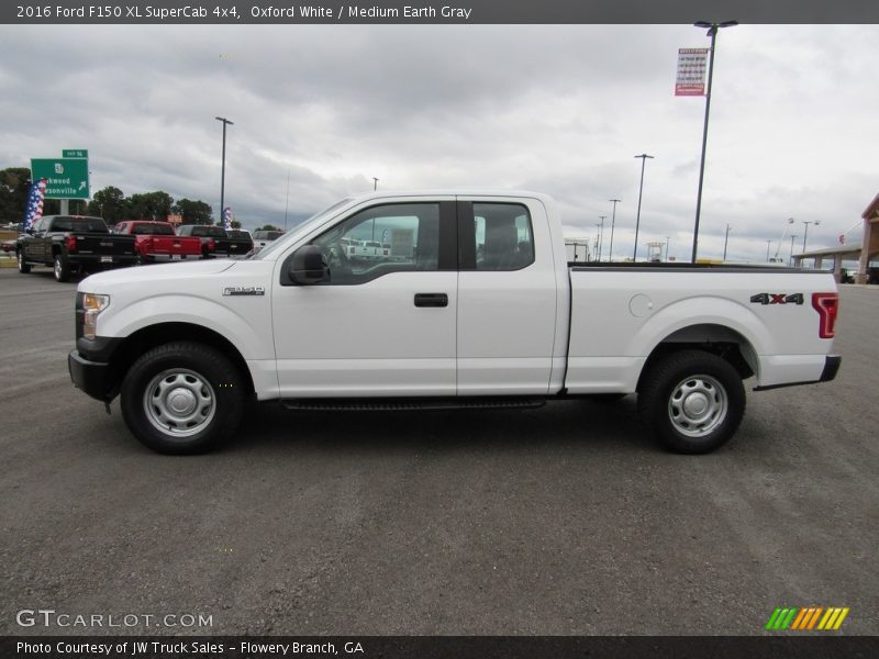 Oxford White / Medium Earth Gray 2016 Ford F150 XL SuperCab 4x4