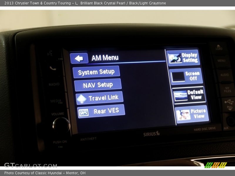 Brilliant Black Crystal Pearl / Black/Light Graystone 2013 Chrysler Town & Country Touring - L