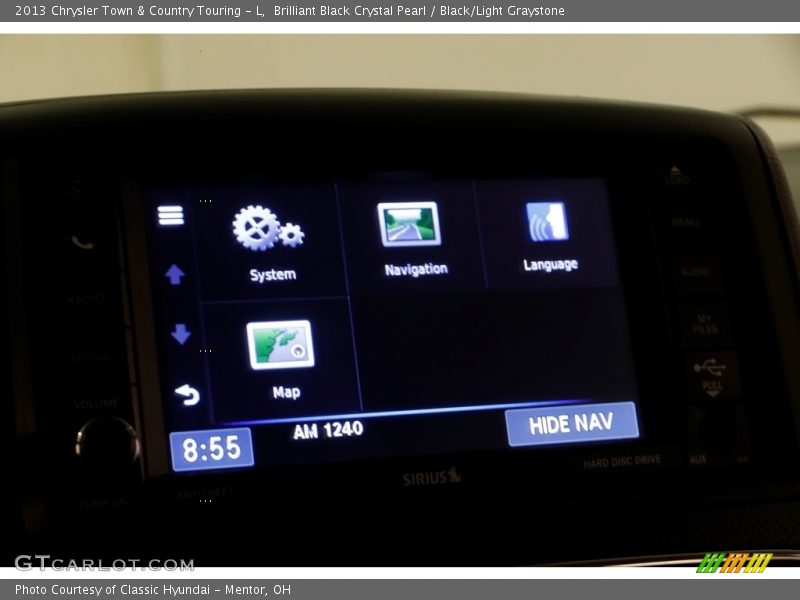 Brilliant Black Crystal Pearl / Black/Light Graystone 2013 Chrysler Town & Country Touring - L