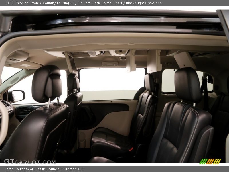 Brilliant Black Crystal Pearl / Black/Light Graystone 2013 Chrysler Town & Country Touring - L