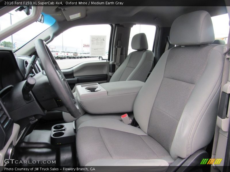 Oxford White / Medium Earth Gray 2016 Ford F150 XL SuperCab 4x4
