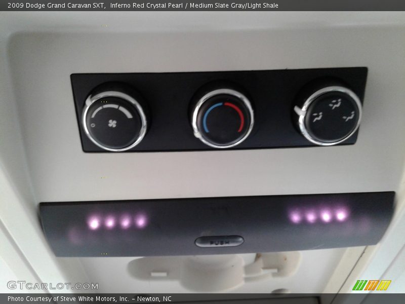Inferno Red Crystal Pearl / Medium Slate Gray/Light Shale 2009 Dodge Grand Caravan SXT