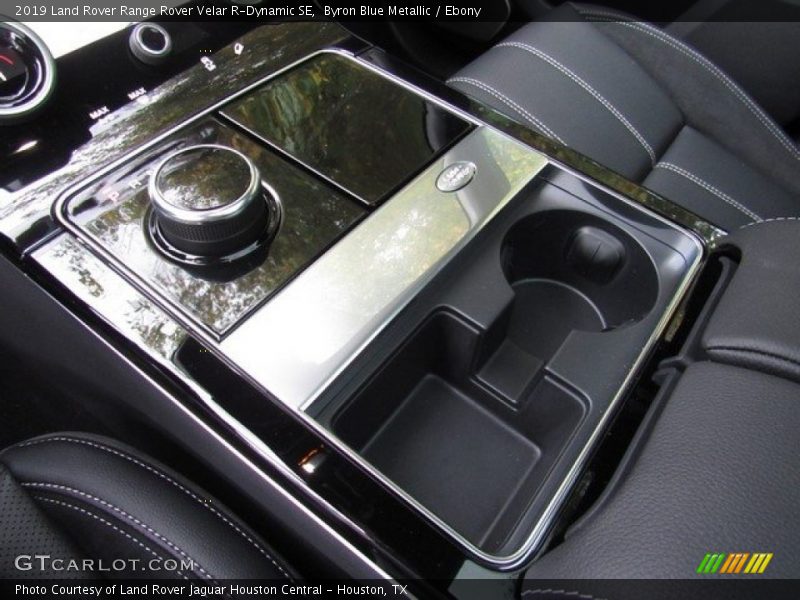  2019 Range Rover Velar R-Dynamic SE 8 Speed Automatic Shifter