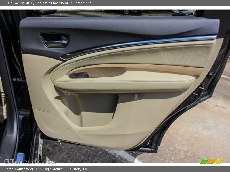 Majestic Black Pearl / Parchment 2019 Acura MDX