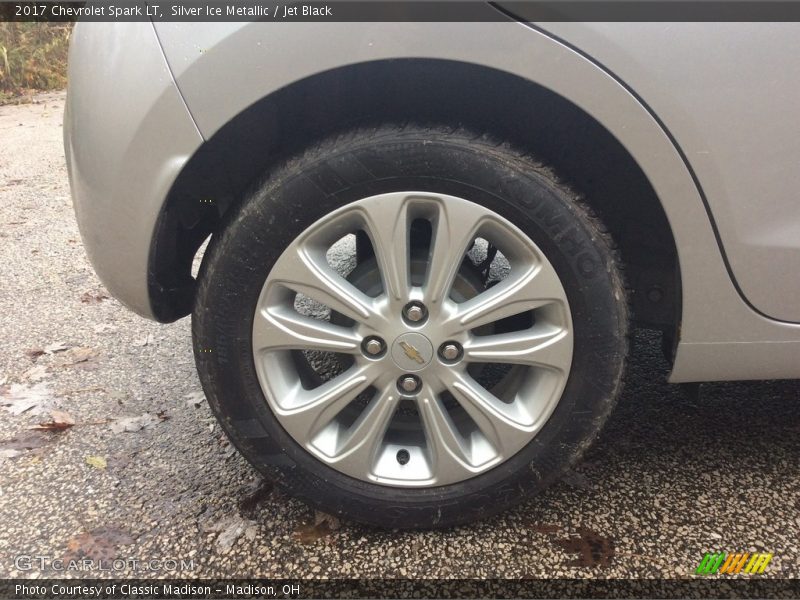 Silver Ice Metallic / Jet Black 2017 Chevrolet Spark LT
