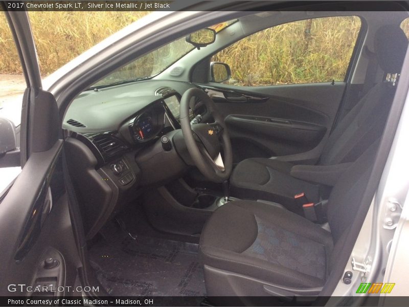 Silver Ice Metallic / Jet Black 2017 Chevrolet Spark LT