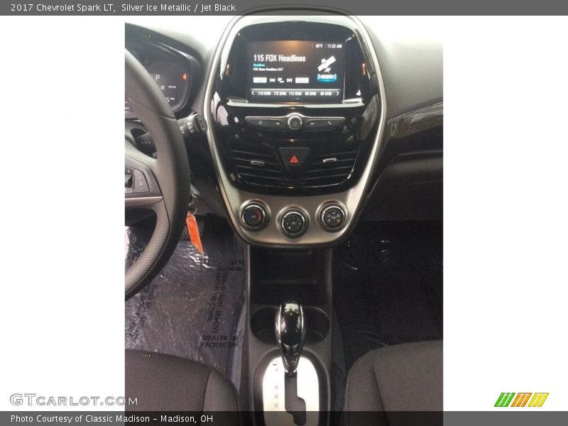 Silver Ice Metallic / Jet Black 2017 Chevrolet Spark LT