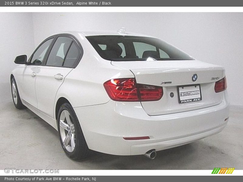 Alpine White / Black 2015 BMW 3 Series 320i xDrive Sedan