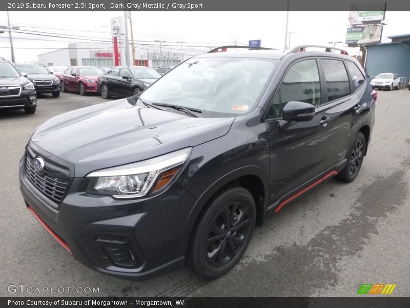 Front 3/4 View of 2019 Forester 2.5i Sport