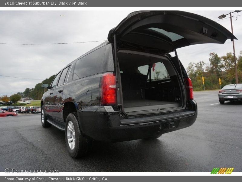 Black / Jet Black 2018 Chevrolet Suburban LT