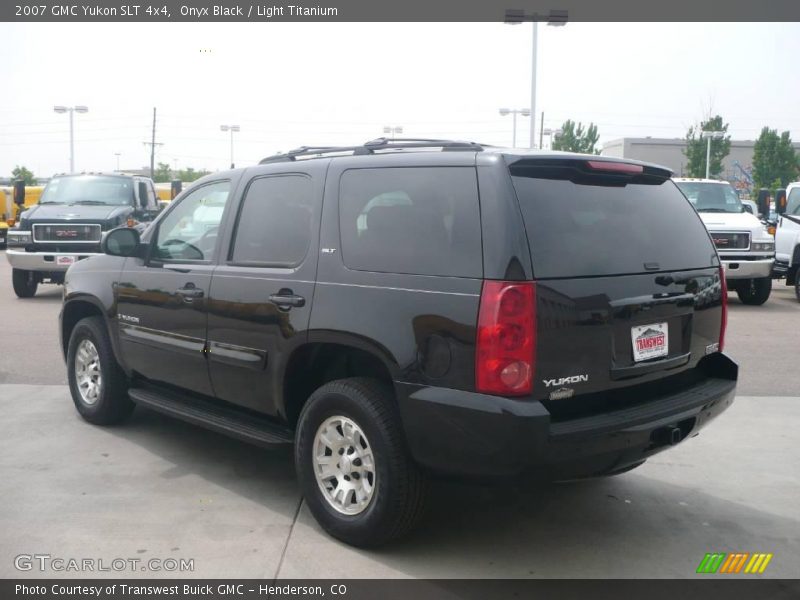 Onyx Black / Light Titanium 2007 GMC Yukon SLT 4x4