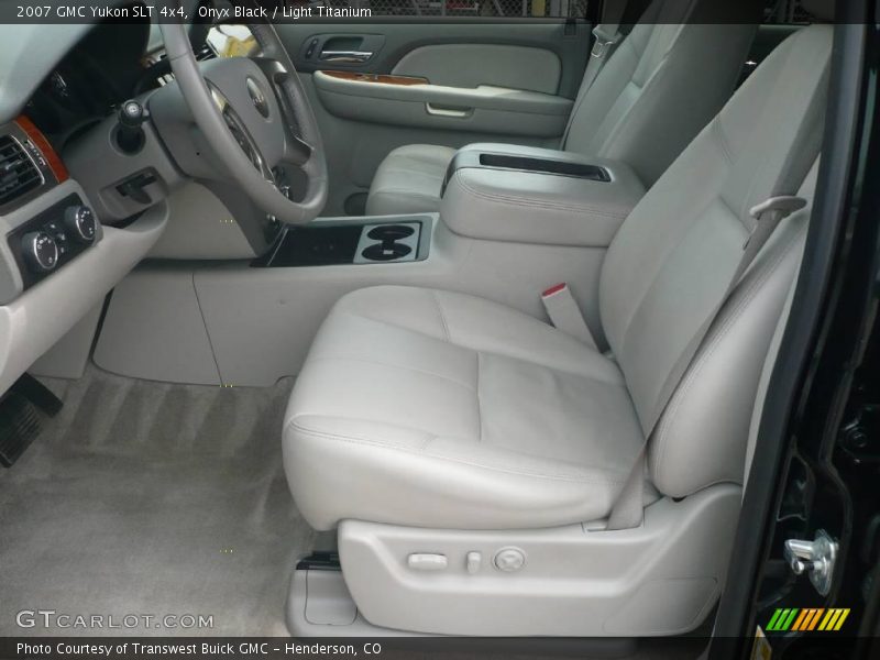 Onyx Black / Light Titanium 2007 GMC Yukon SLT 4x4