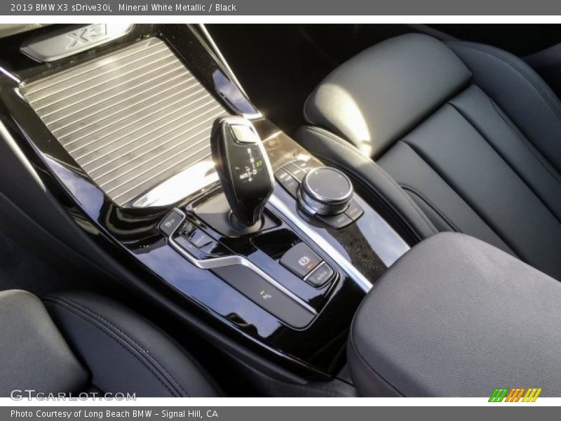 Mineral White Metallic / Black 2019 BMW X3 sDrive30i