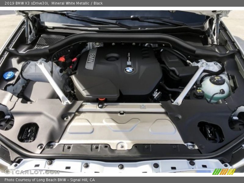 Mineral White Metallic / Black 2019 BMW X3 sDrive30i