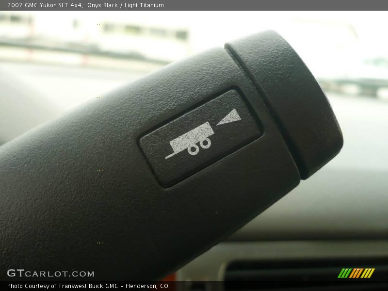 Onyx Black / Light Titanium 2007 GMC Yukon SLT 4x4