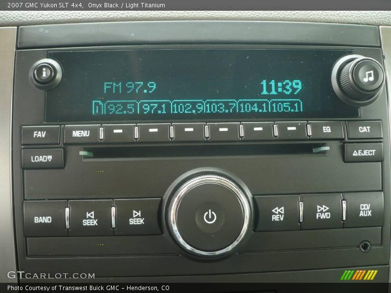 Onyx Black / Light Titanium 2007 GMC Yukon SLT 4x4