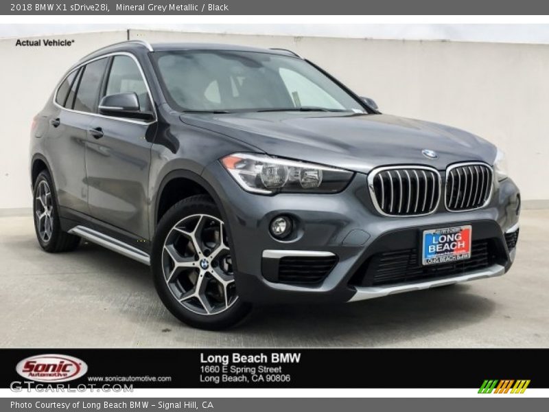 Mineral Grey Metallic / Black 2018 BMW X1 sDrive28i