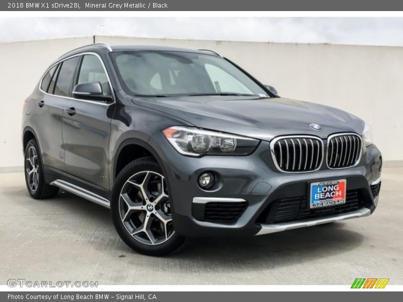 Mineral Grey Metallic / Black 2018 BMW X1 sDrive28i