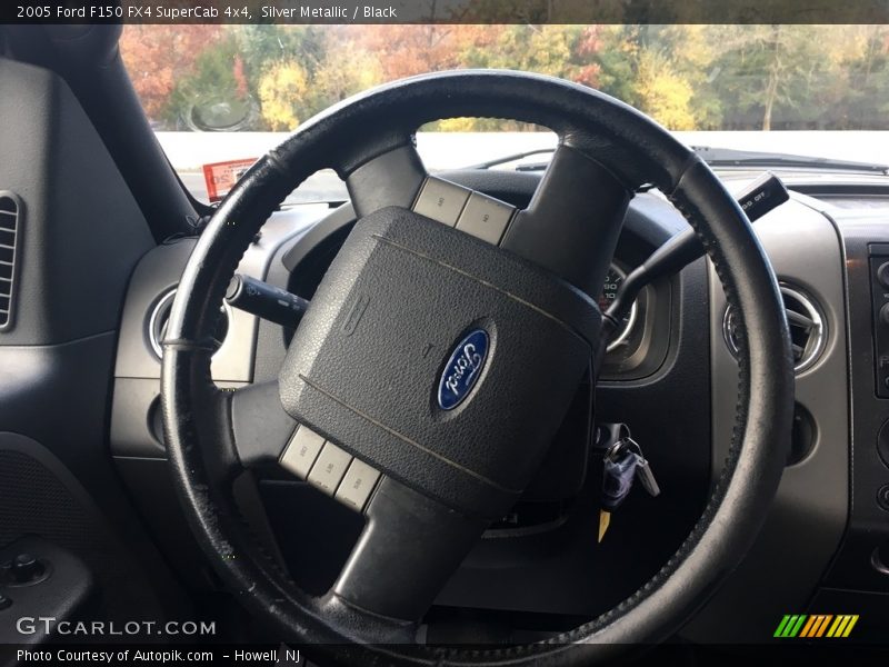 Silver Metallic / Black 2005 Ford F150 FX4 SuperCab 4x4