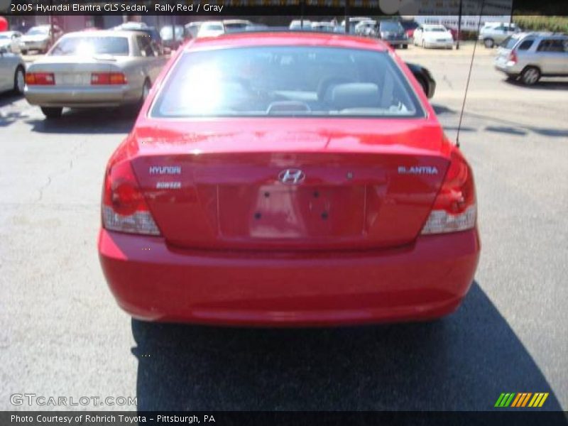 Rally Red / Gray 2005 Hyundai Elantra GLS Sedan