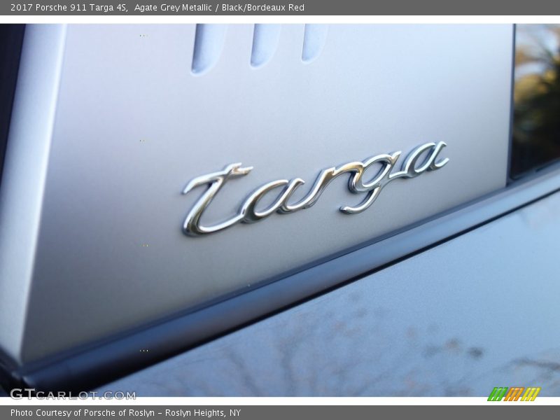  2017 911 Targa 4S Logo