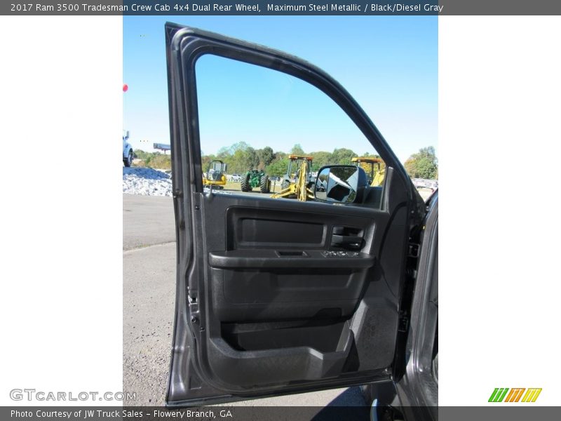 Maximum Steel Metallic / Black/Diesel Gray 2017 Ram 3500 Tradesman Crew Cab 4x4 Dual Rear Wheel