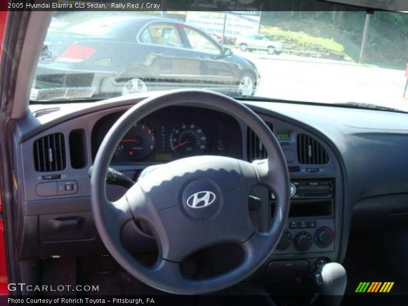 Rally Red / Gray 2005 Hyundai Elantra GLS Sedan