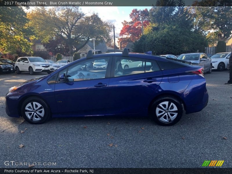 Blue Crush Metallic / Moonstone Gray 2017 Toyota Prius Three
