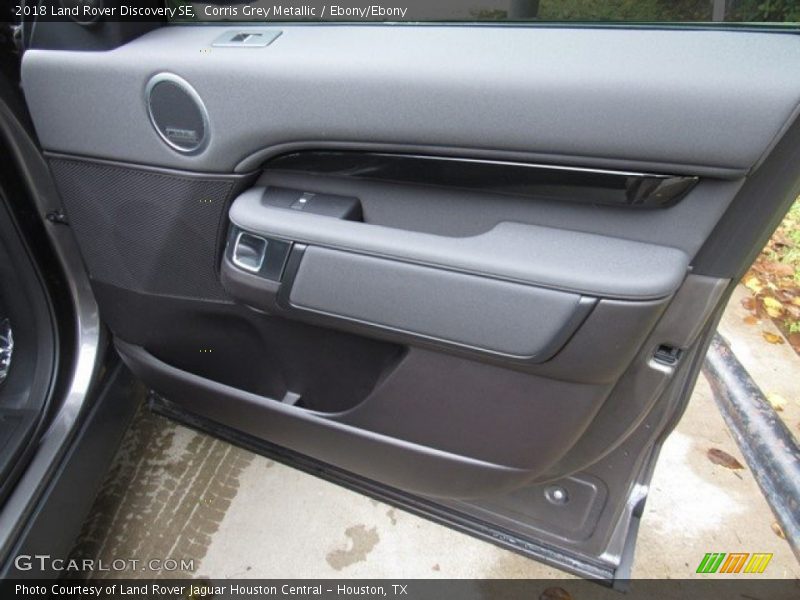 Corris Grey Metallic / Ebony/Ebony 2018 Land Rover Discovery SE
