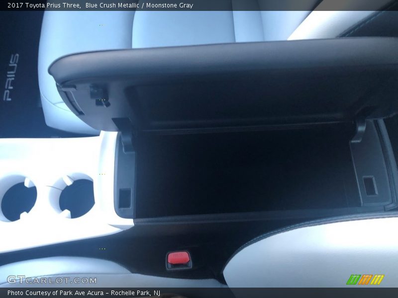 Blue Crush Metallic / Moonstone Gray 2017 Toyota Prius Three