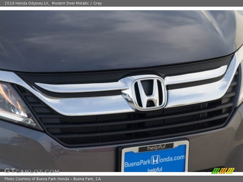 Modern Steel Metallic / Gray 2019 Honda Odyssey LX