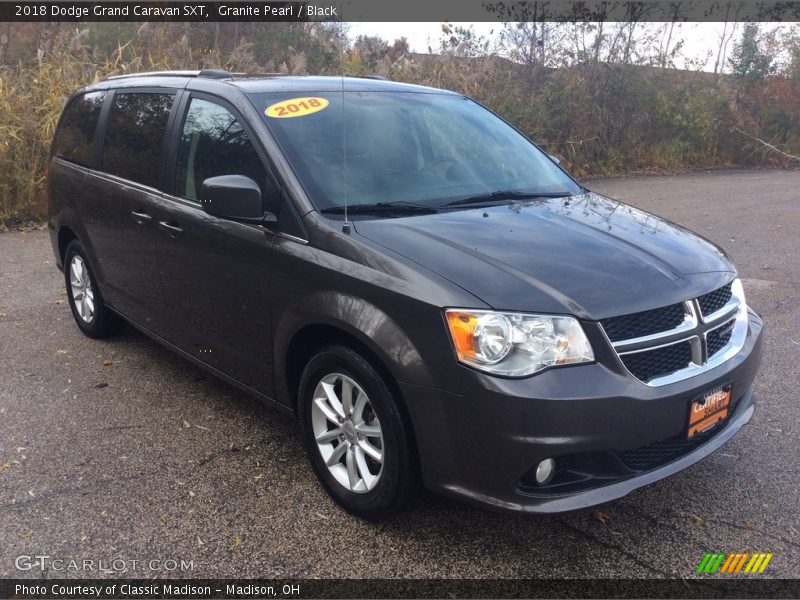Granite Pearl / Black 2018 Dodge Grand Caravan SXT