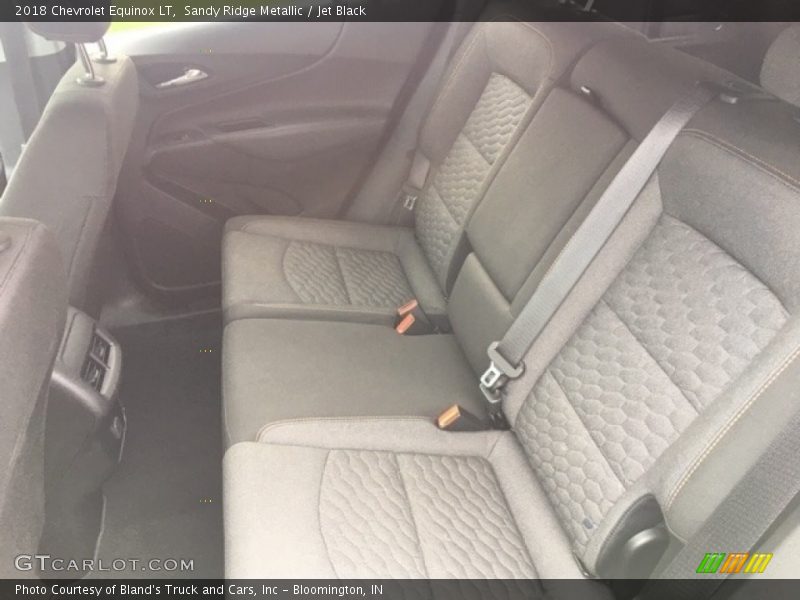 Sandy Ridge Metallic / Jet Black 2018 Chevrolet Equinox LT