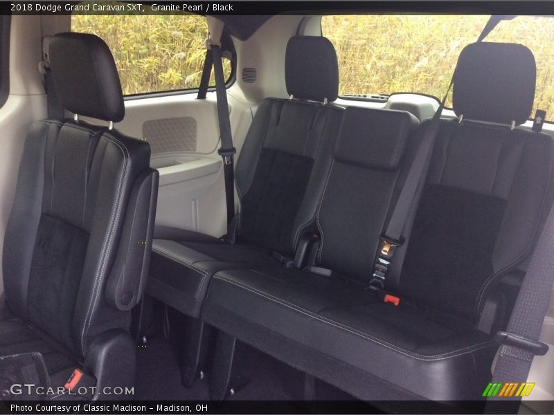 Granite Pearl / Black 2018 Dodge Grand Caravan SXT