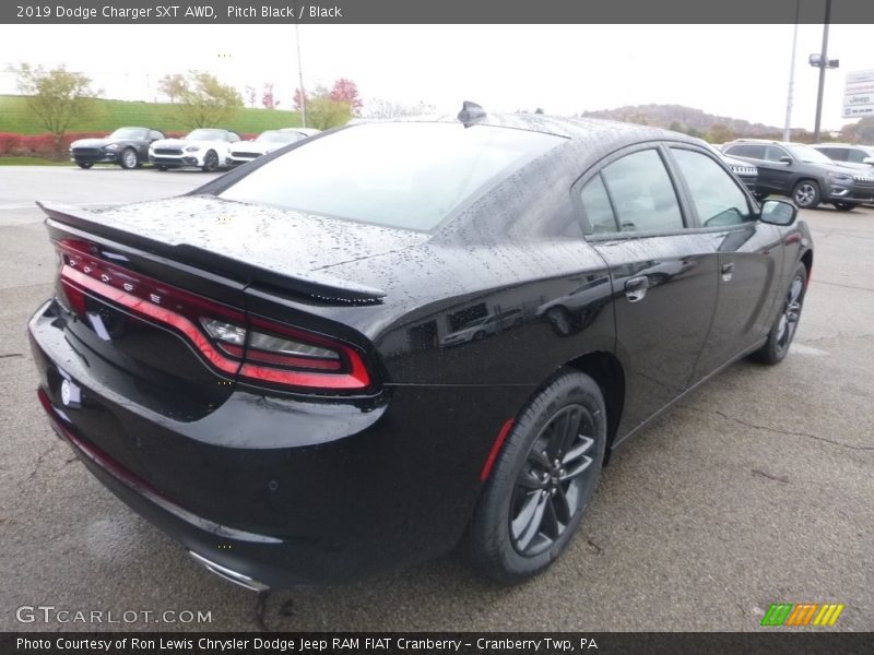 Pitch Black / Black 2019 Dodge Charger SXT AWD