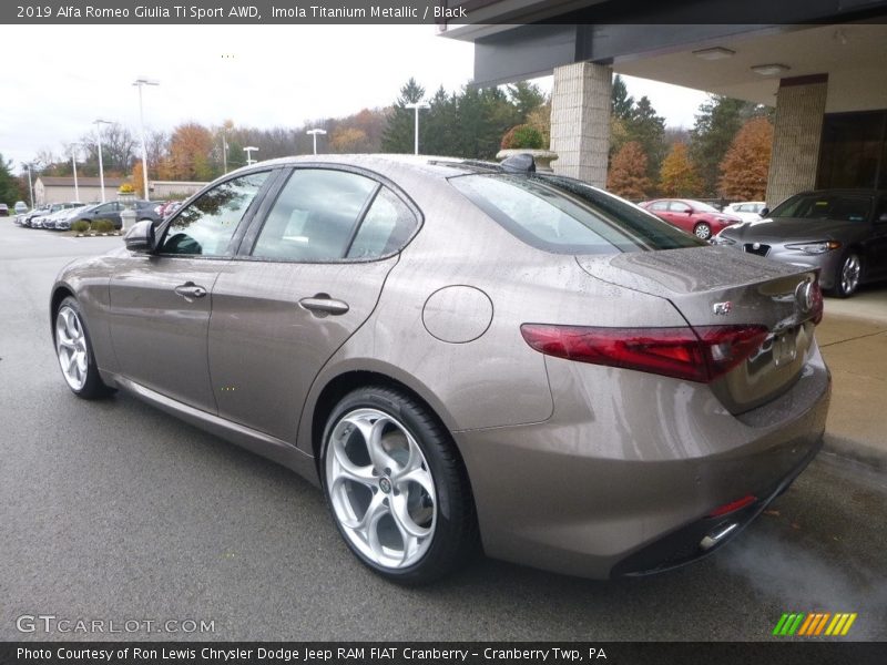 Imola Titanium Metallic / Black 2019 Alfa Romeo Giulia Ti Sport AWD