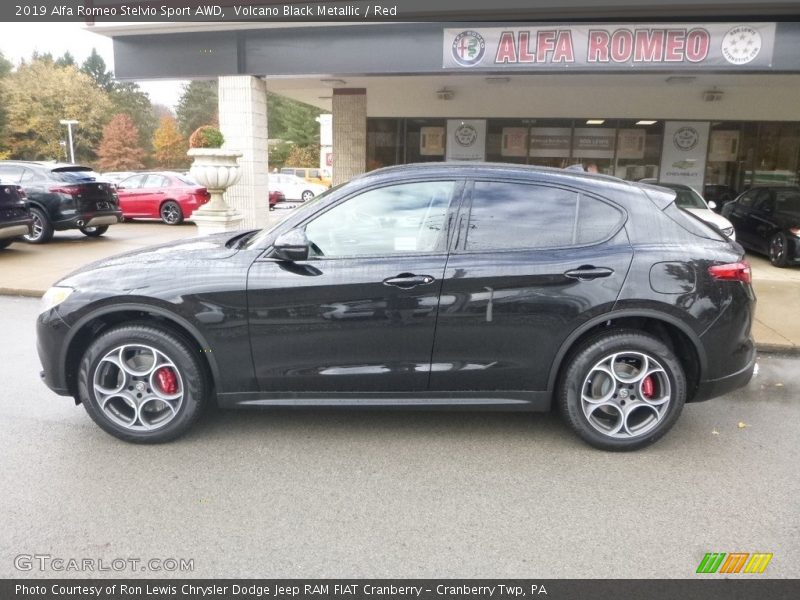 Volcano Black Metallic / Red 2019 Alfa Romeo Stelvio Sport AWD