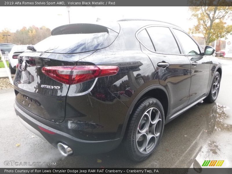 Volcano Black Metallic / Red 2019 Alfa Romeo Stelvio Sport AWD