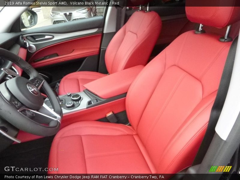 Volcano Black Metallic / Red 2019 Alfa Romeo Stelvio Sport AWD