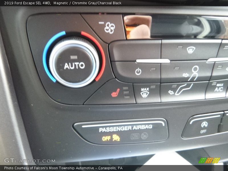 Controls of 2019 Escape SEL 4WD