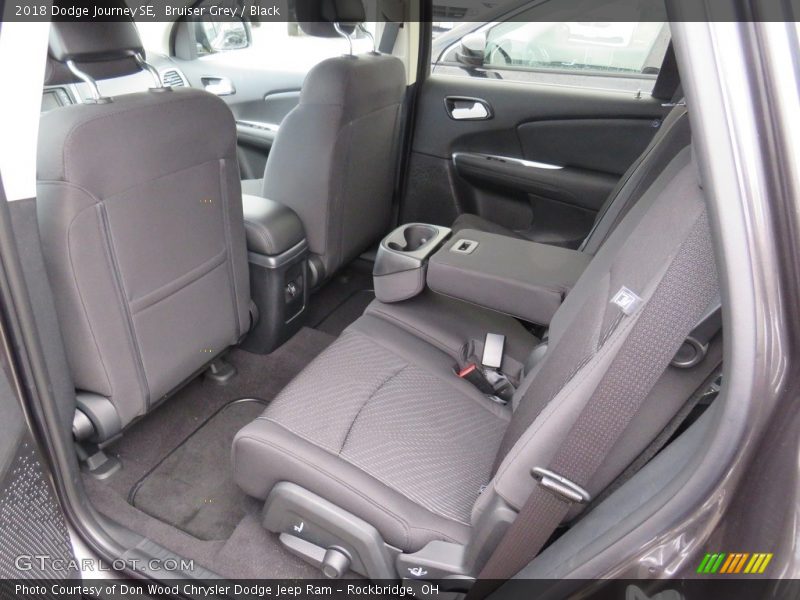 Bruiser Grey / Black 2018 Dodge Journey SE