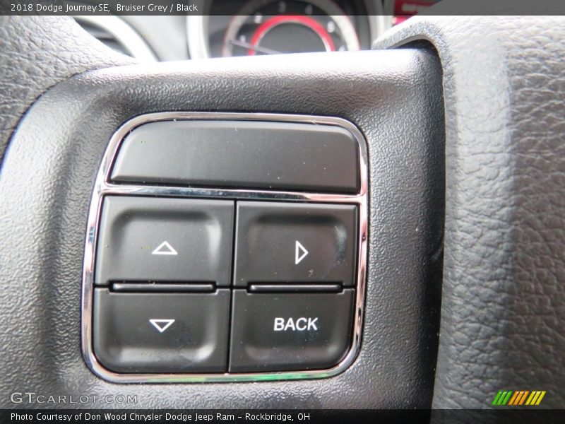 Bruiser Grey / Black 2018 Dodge Journey SE
