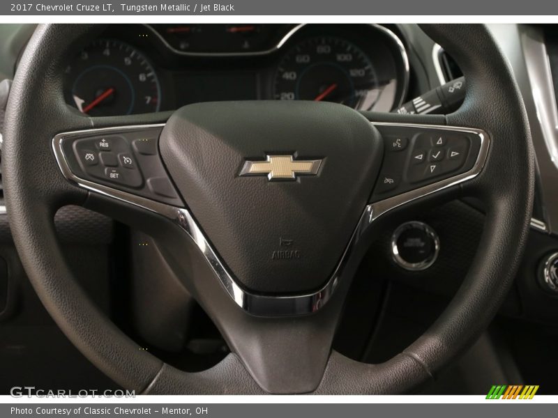 Tungsten Metallic / Jet Black 2017 Chevrolet Cruze LT