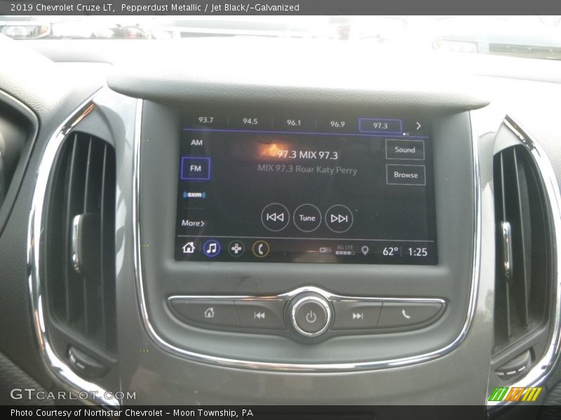Pepperdust Metallic / Jet Black/­Galvanized 2019 Chevrolet Cruze LT